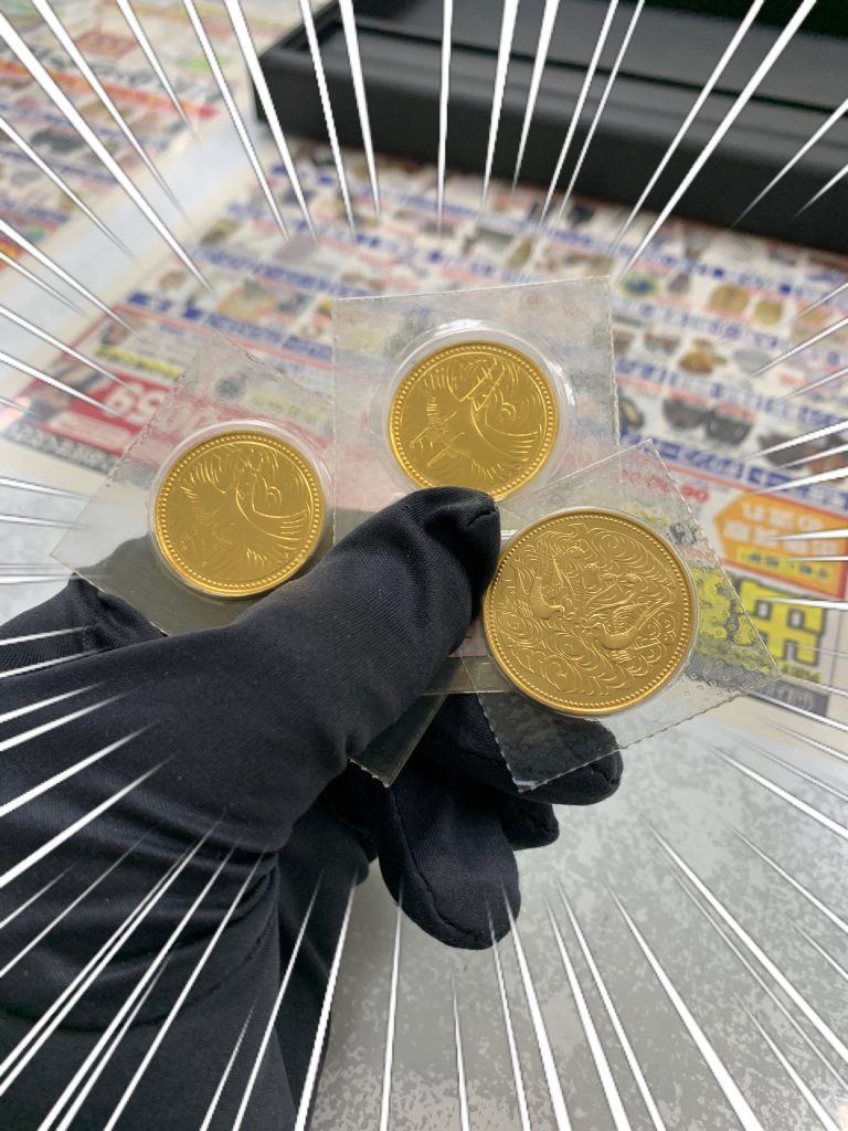 10万円金貨と5万円金貨